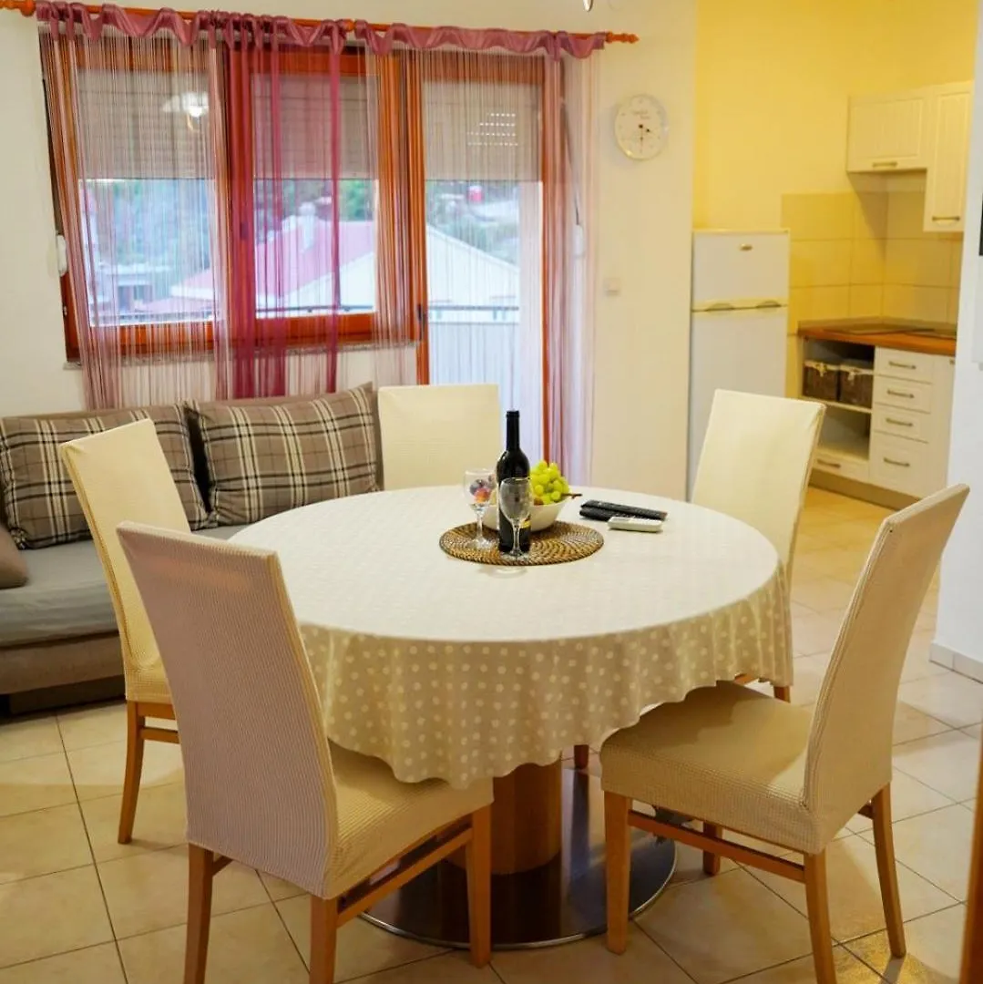 Apartament Jukic Sveti Filip i Jakov